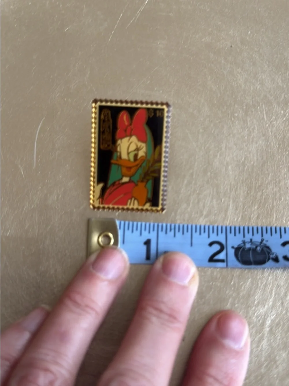 Disney Daisy Duck Collectible Pin Brooch Gold Tone Red Egyptian Stamp Rare Find